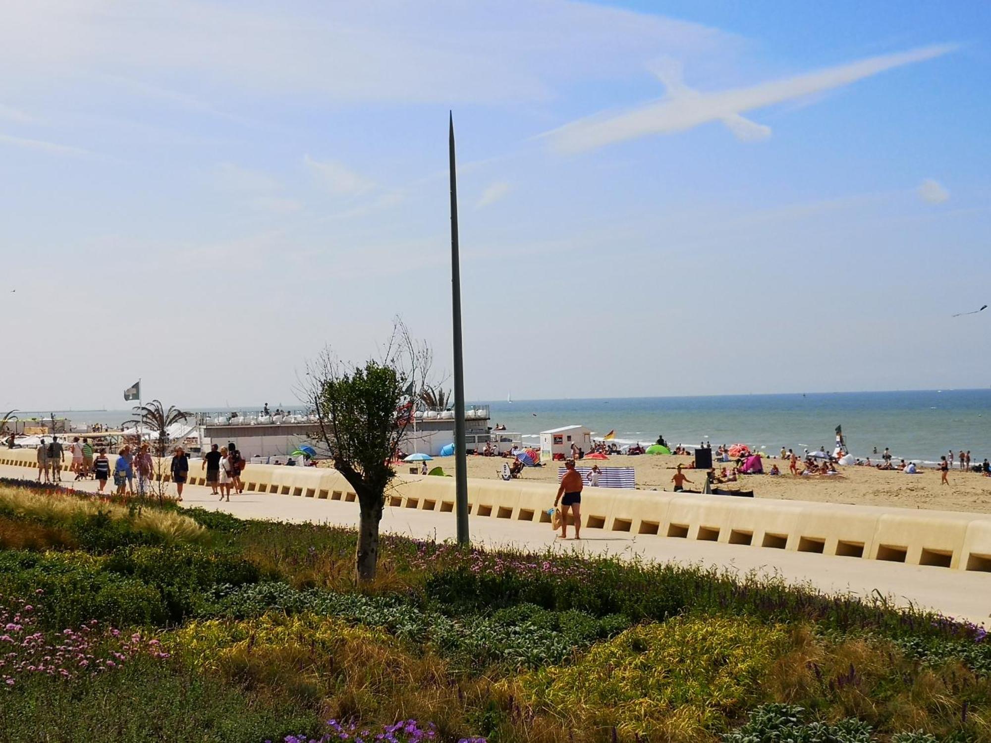 Westeinders Sea View Middelkerke Eksteriør bilde